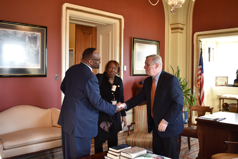 DURBIN MEETS WITH PREDOMINANTLY BLACK INSTITUTIONS OF ILLINOIS